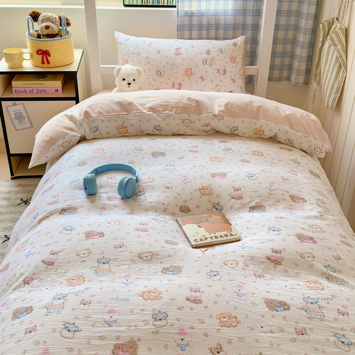 91家纺网 家纺一手货源 找家纺 沐芷 2025 开学季学生宿舍三件套 水洗棉四件套被套床单 萌狗花花