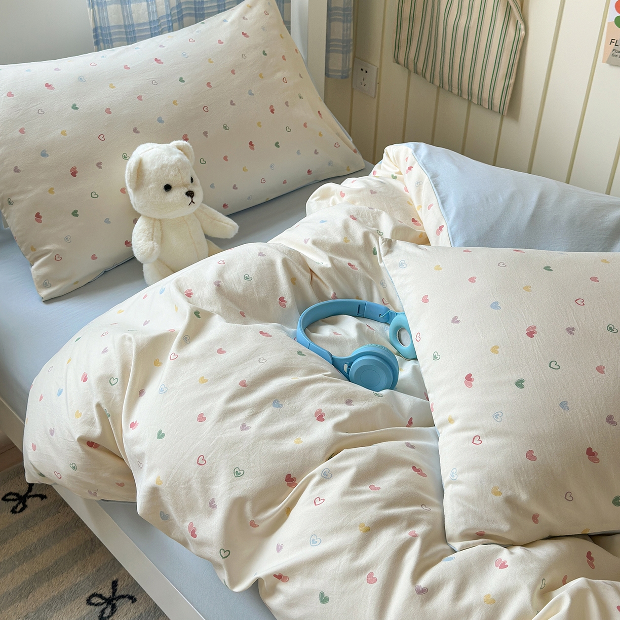 91家纺网 家纺一手货源 找家纺 沐芷 2025 开学季学生宿舍三件套 水洗棉四件套被套床单 爱情手礼