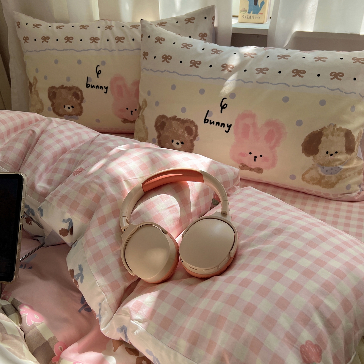 91家纺网 家纺一手货源 找家纺 六巷胡同 2025新款INS卡通减龄可爱风全棉四件套（开学季系列） 涂鸦动物集