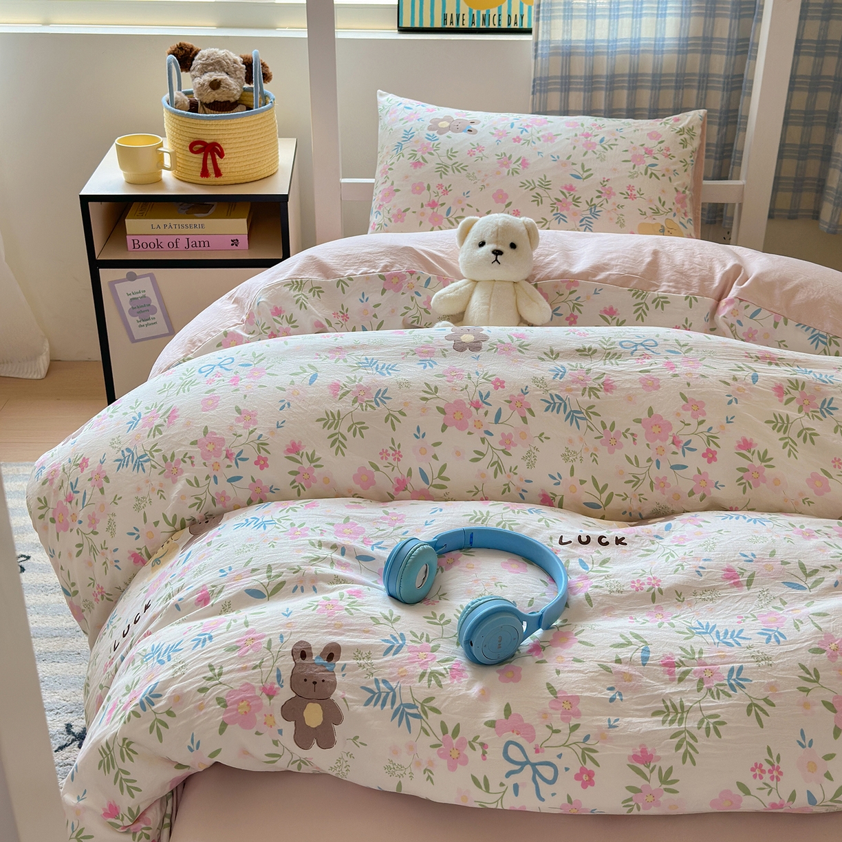 91家纺网 家纺一手货源 找家纺 沐芷 2025 开学季学生宿舍三件套 水洗棉四件套被套床单 花仙兔兔