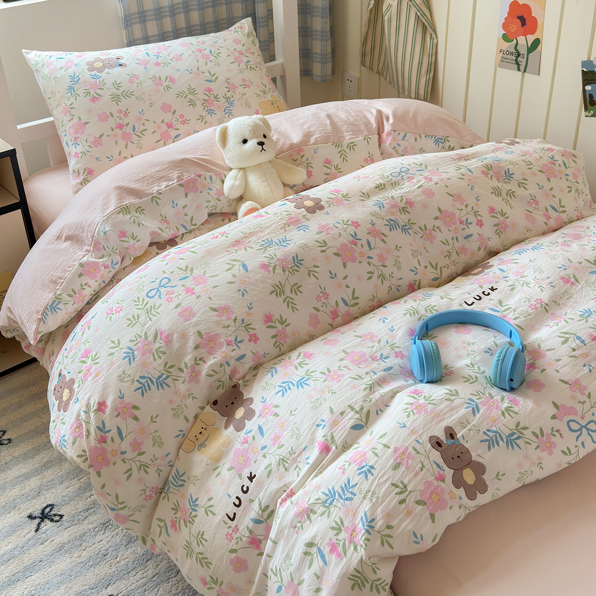 91家纺网 家纺一手货源 找家纺 沐芷 2025 开学季学生宿舍三件套 水洗棉四件套被套床单 花仙兔兔