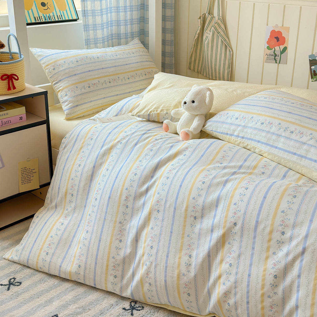 91家纺网 家纺一手货源 找家纺 沐芷 2025 开学季学生宿舍三件套 水洗棉四件套被套床单 空白诗