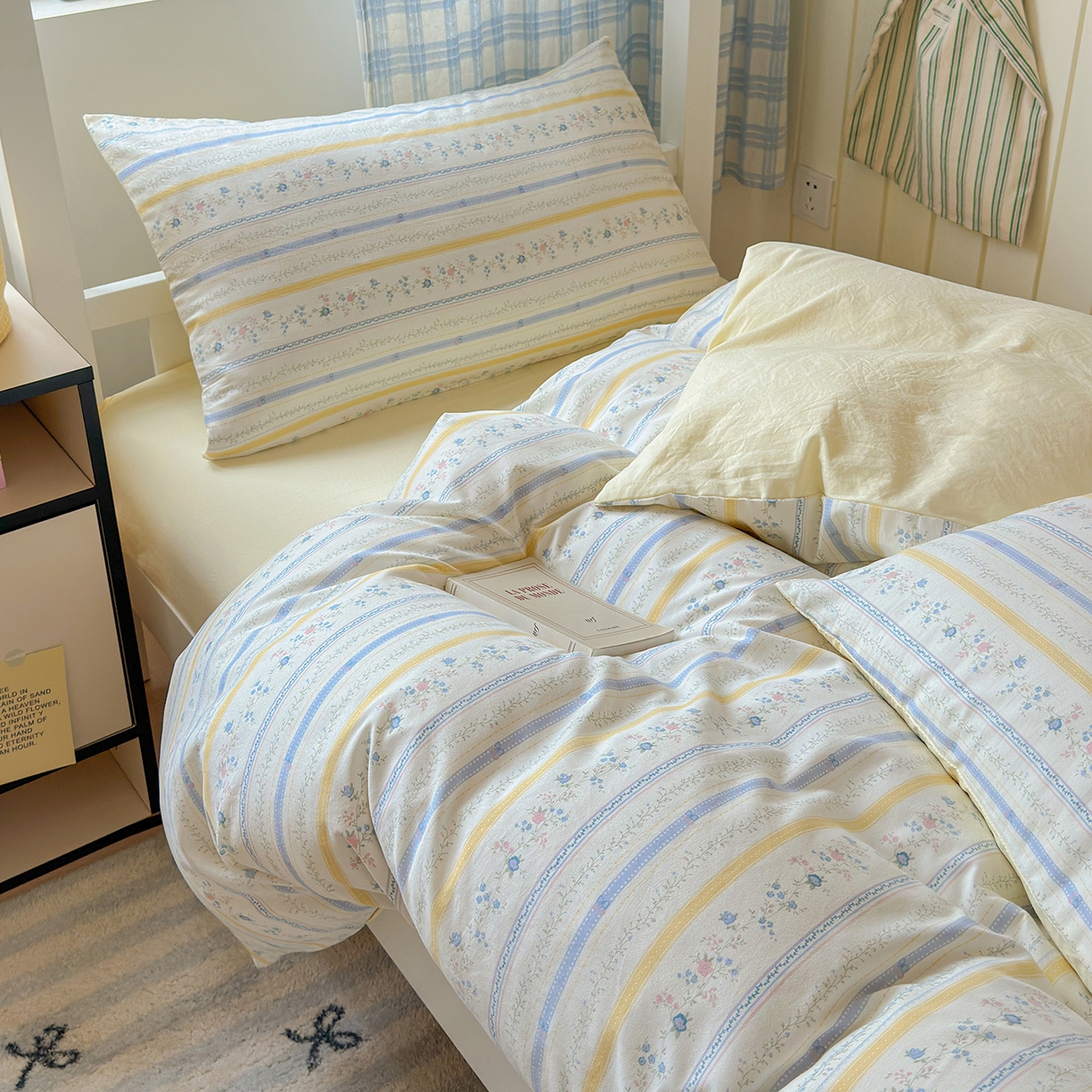 91家纺网 家纺一手货源 找家纺 沐芷 2025 开学季学生宿舍三件套 水洗棉四件套被套床单 空白诗