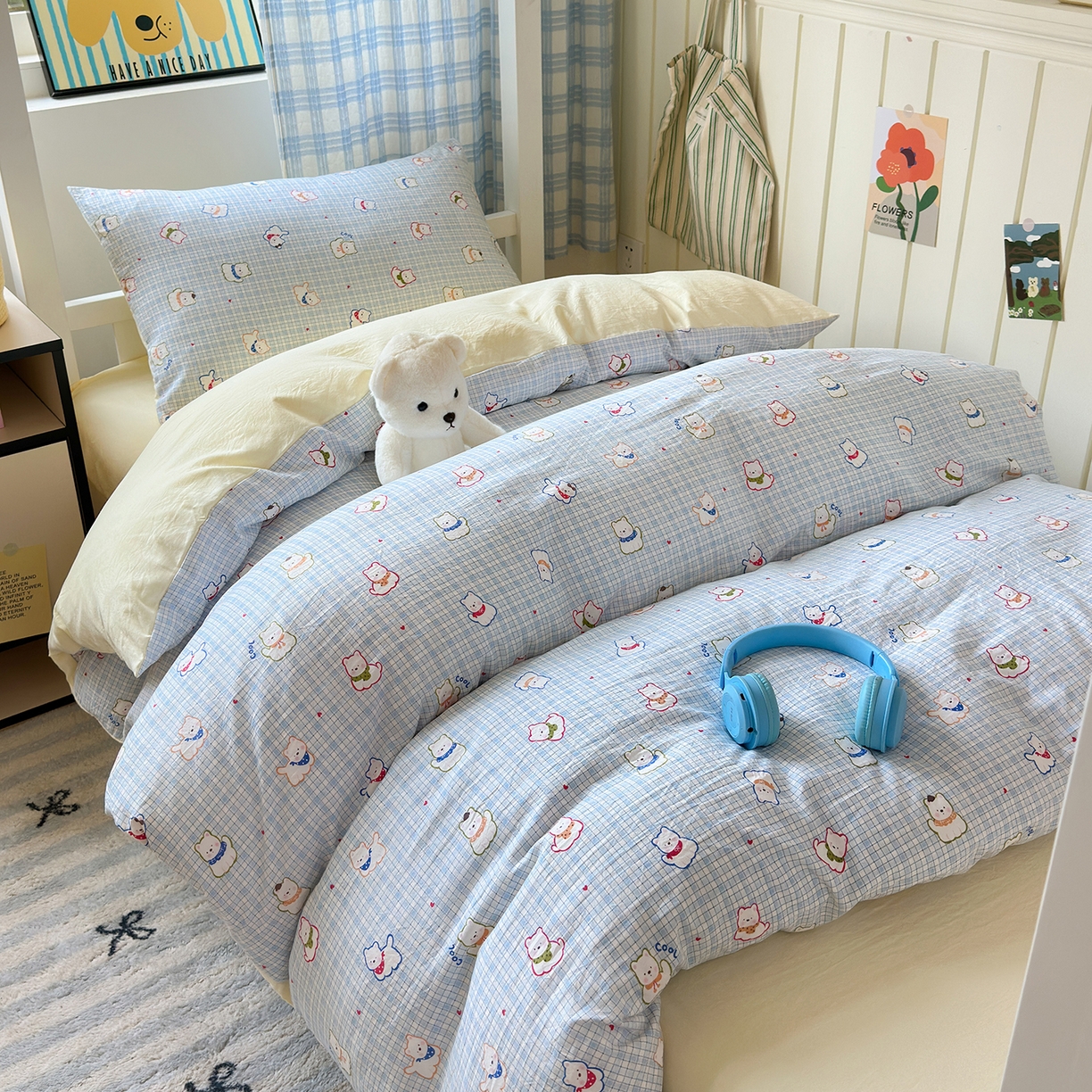 91家纺网 家纺一手货源 找家纺 沐芷 2025 开学季学生宿舍三件套 水洗棉四件套被套床单 蓝格西高地