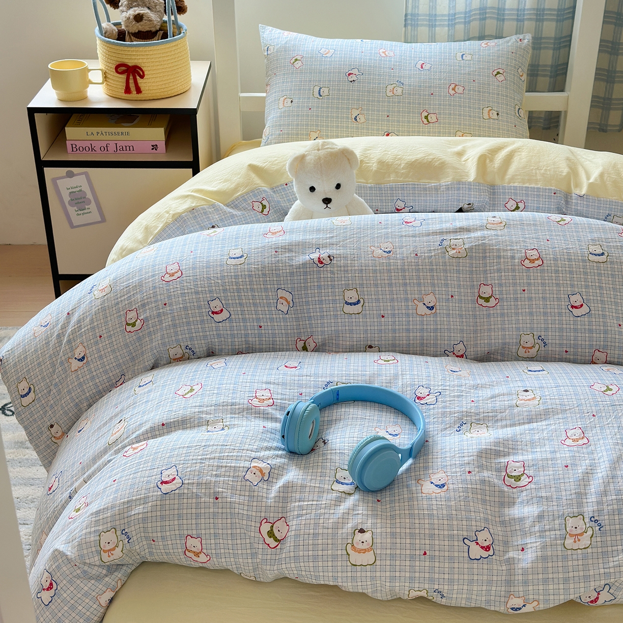 91家纺网 家纺一手货源 找家纺 沐芷 2025 开学季学生宿舍三件套 水洗棉四件套被套床单 蓝格西高地