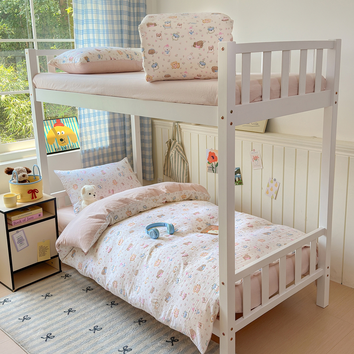 91家纺网 家纺一手货源 找家纺 沐芷 2025 开学季学生宿舍三件套 水洗棉四件套被套床单 萌狗花花