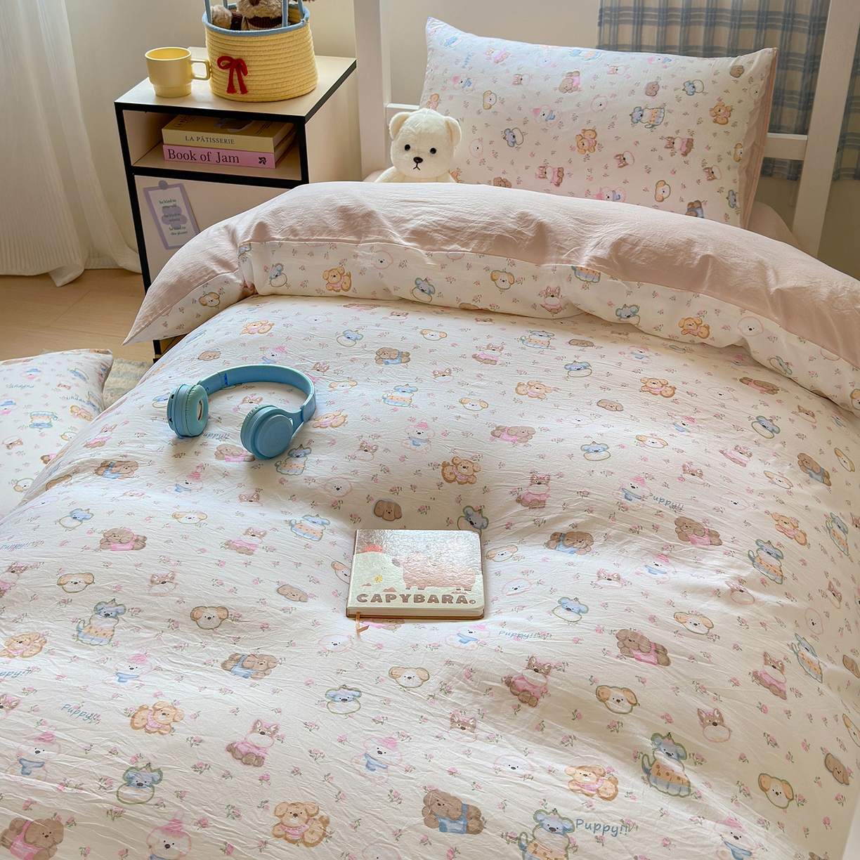 91家纺网 家纺一手货源 找家纺 沐芷 2025 开学季学生宿舍三件套 水洗棉四件套被套床单 萌狗花花