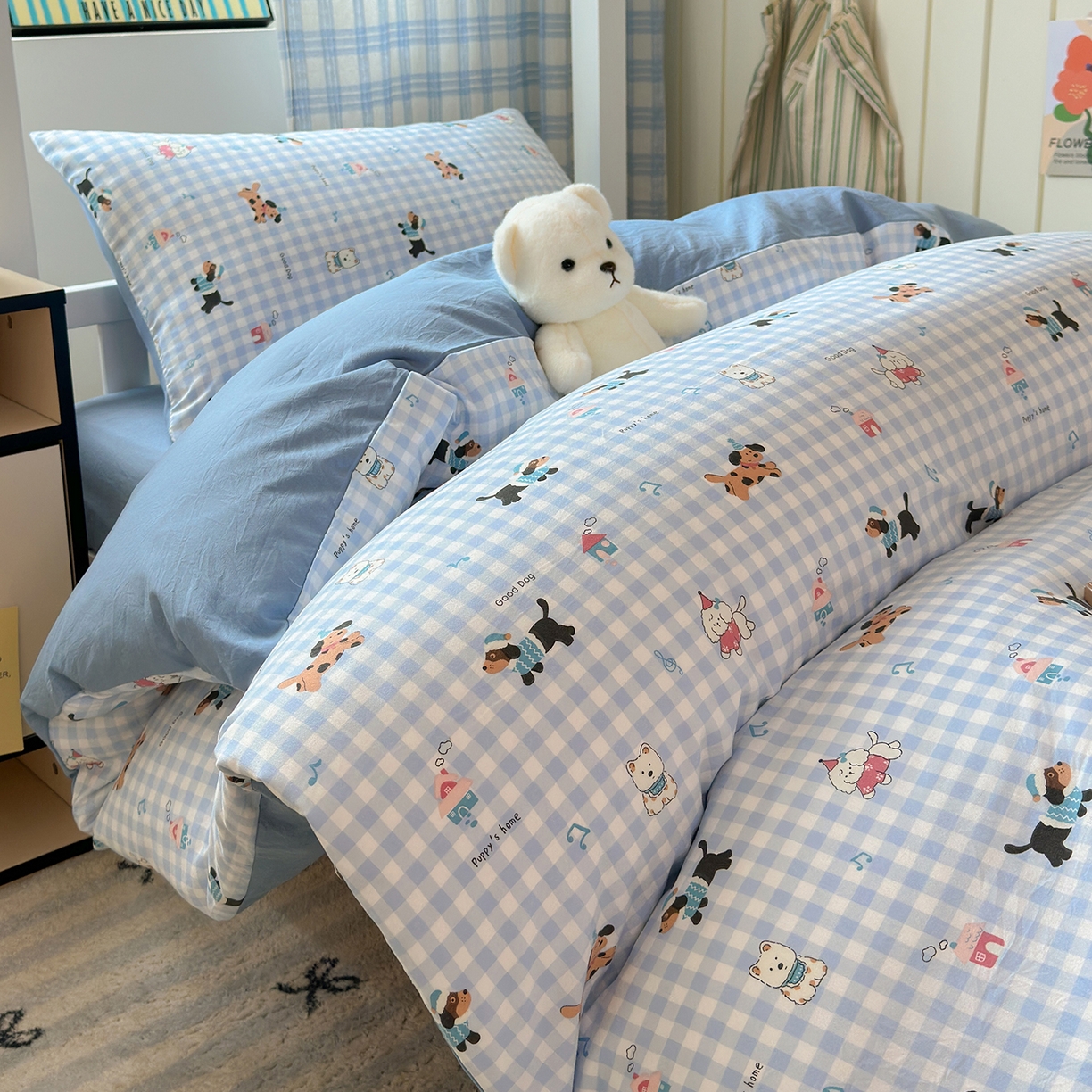 91家纺网 家纺一手货源 找家纺 沐芷 2025 开学季学生宿舍三件套 水洗棉四件套被套床单 汪星蓝町