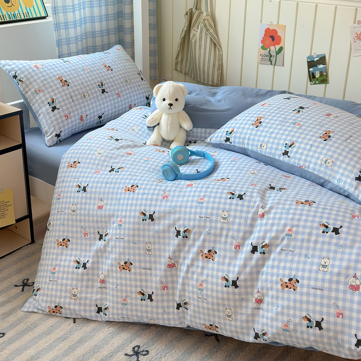 91家纺网 家纺一手货源 找家纺 沐芷 2025 开学季学生宿舍三件套 水洗棉四件套被套床单 汪星蓝町