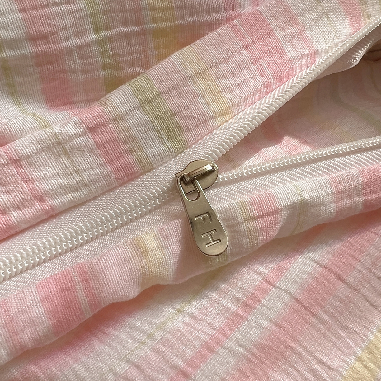 91家纺网 家纺一手货源 找家纺 繁花家居 2025新款木棉爆款学生床三件套四件套跑量款 粉黛佳人