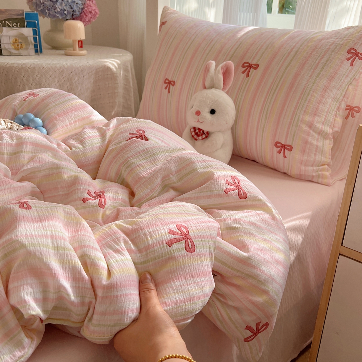 91家纺网 家纺一手货源 找家纺 繁花家居 2025新款木棉爆款学生床三件套四件套跑量款 粉黛佳人