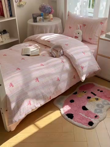 91家纺网 家纺一手货源 找家纺 繁花家居 2025新款木棉爆款学生床三件套四件套跑量款 粉黛佳人