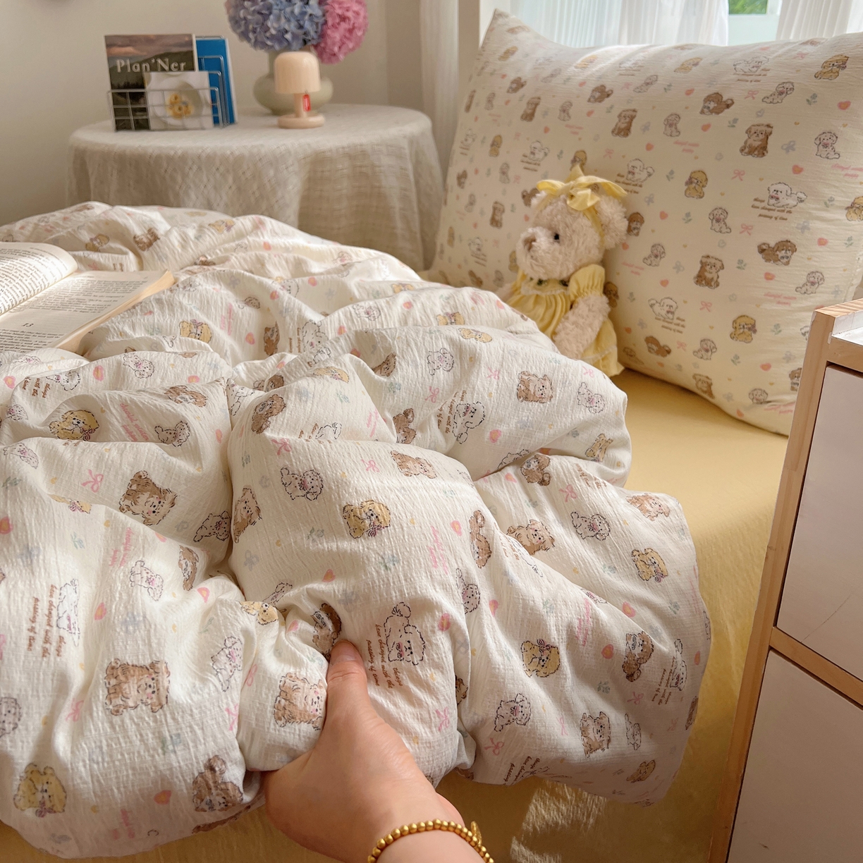 91家纺网 家纺一手货源 找家纺 繁花家居 2025新款木棉爆款学生床三件套四件套跑量款 狗狗家族