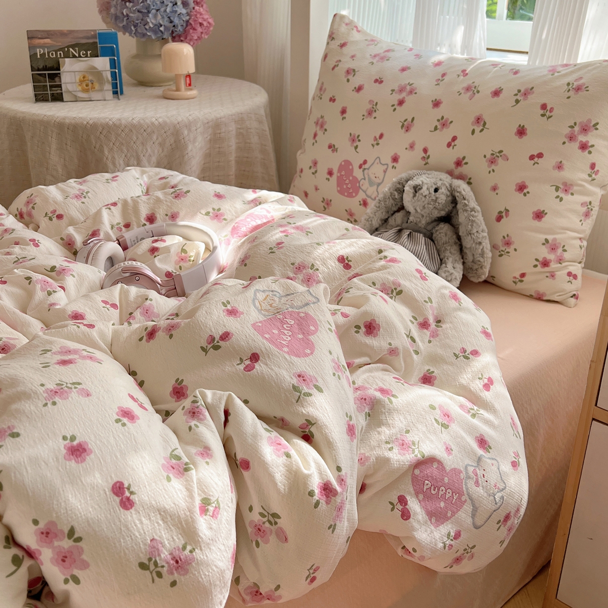 91家纺网 家纺一手货源 找家纺 繁花家居 2025新款木棉爆款学生床三件套四件套跑量款 花花狗