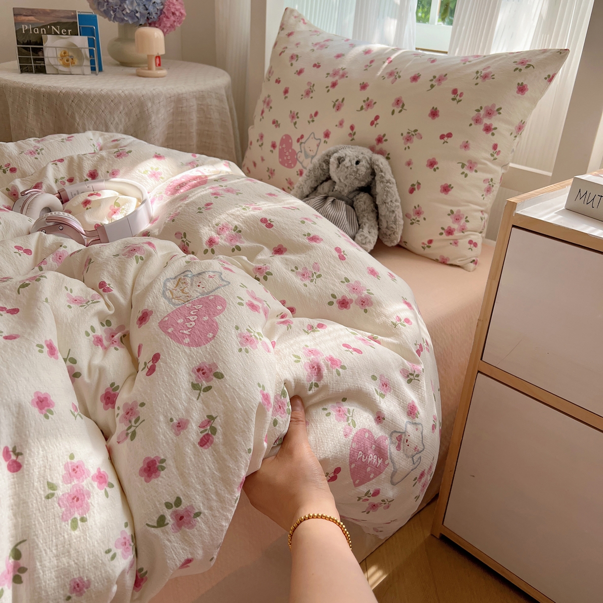 91家纺网 家纺一手货源 找家纺 繁花家居 2025新款木棉爆款学生床三件套四件套跑量款 花花狗