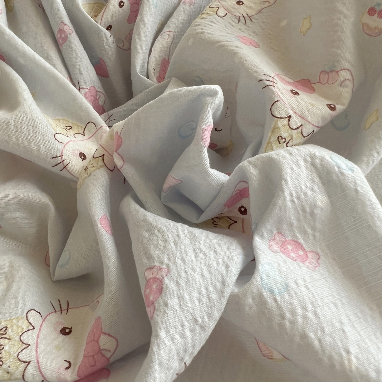 91家纺网 家纺一手货源 找家纺 繁花家居 2025新款木棉爆款学生床三件套四件套跑量款 甜筒小喵-蓝