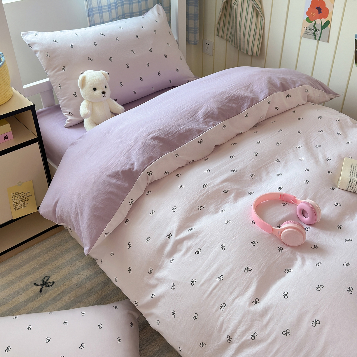 91家纺网 家纺一手货源 找家纺 沐芷 2025 开学季学生宿舍三件套 水洗棉四件套被套床单 紫色蝴蝶结