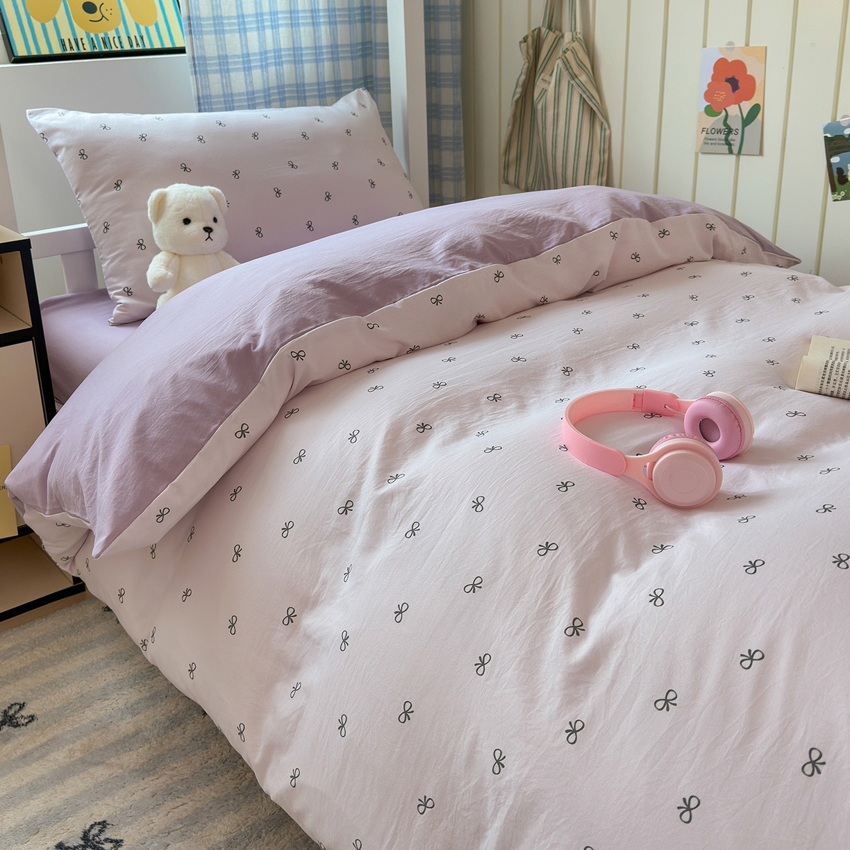 91家纺网 家纺一手货源 找家纺 沐芷 2025 开学季学生宿舍三件套 水洗棉四件套被套床单 紫色蝴蝶结