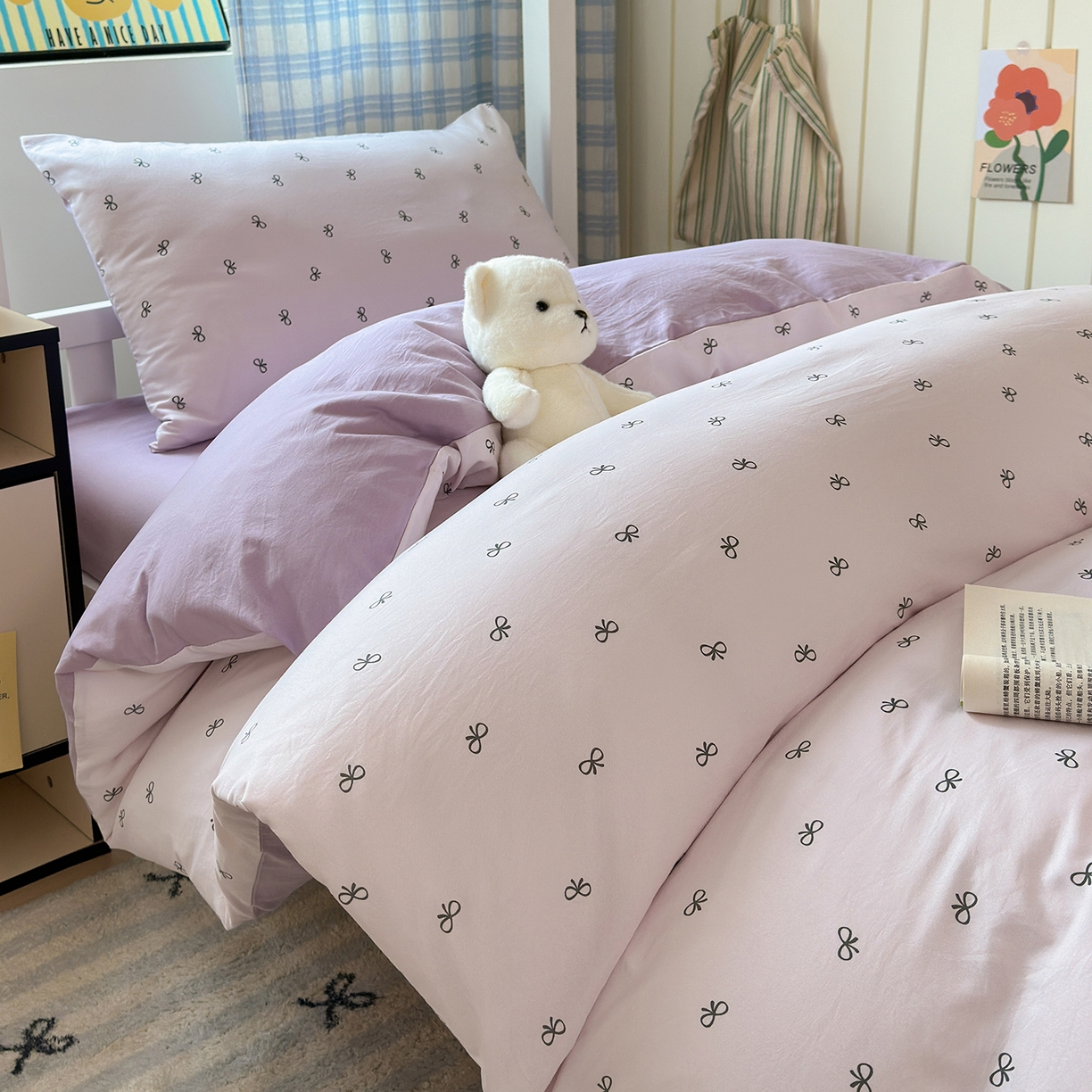 91家纺网 家纺一手货源 找家纺 沐芷 2025 开学季学生宿舍三件套 水洗棉四件套被套床单 紫色蝴蝶结