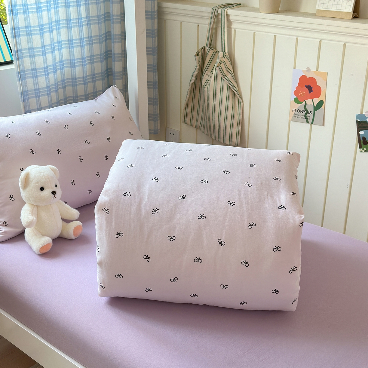 91家纺网 家纺一手货源 找家纺 沐芷 2025 开学季学生宿舍三件套 水洗棉四件套被套床单 紫色蝴蝶结