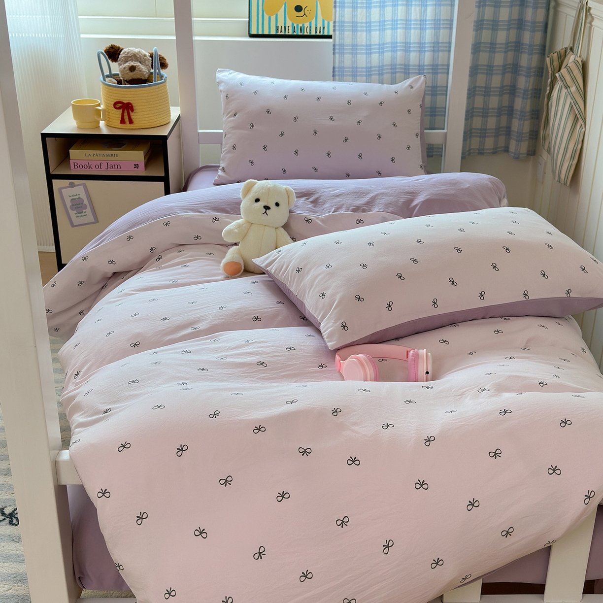 91家纺网 家纺一手货源 找家纺 沐芷 2025 开学季学生宿舍三件套 水洗棉四件套被套床单 紫色蝴蝶结