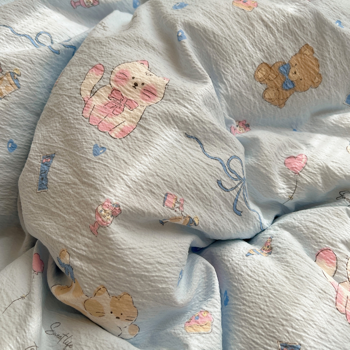 91家纺网 家纺一手货源 找家纺 繁花家居 2025新款木棉爆款学生床三件套四件套跑量款 小猫时光-蓝