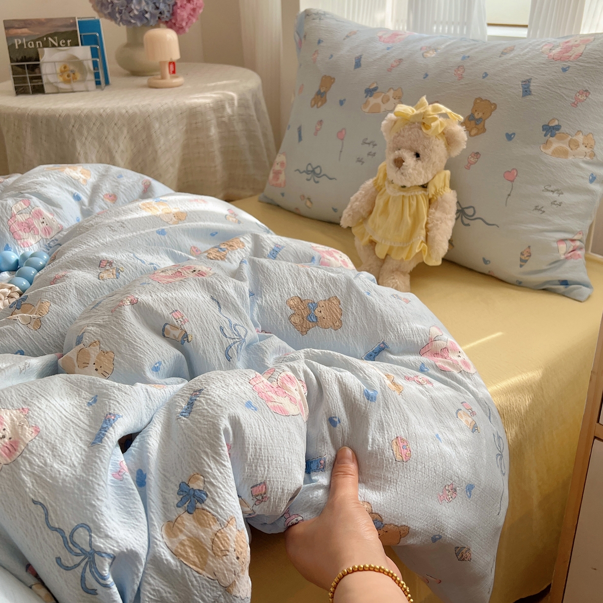 91家纺网 家纺一手货源 找家纺 繁花家居 2025新款木棉爆款学生床三件套四件套跑量款 小猫时光-蓝