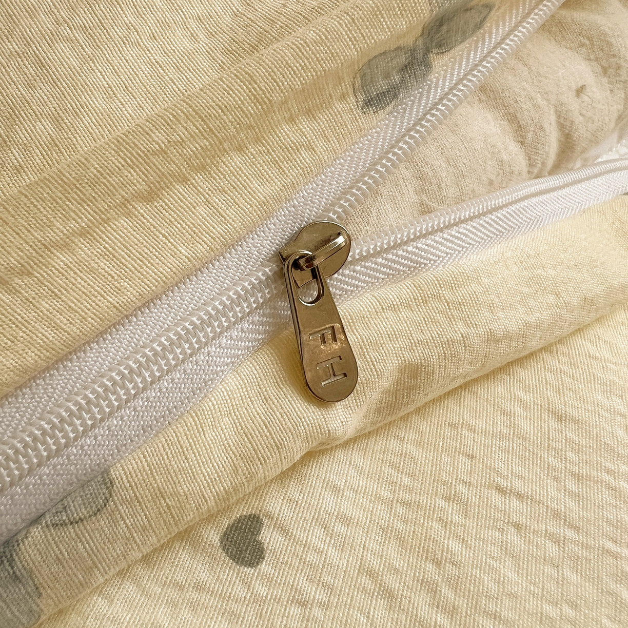 91家纺网 家纺一手货源 找家纺 繁花家居 2025新款木棉爆款学生床三件套四件套跑量款 心结蓝