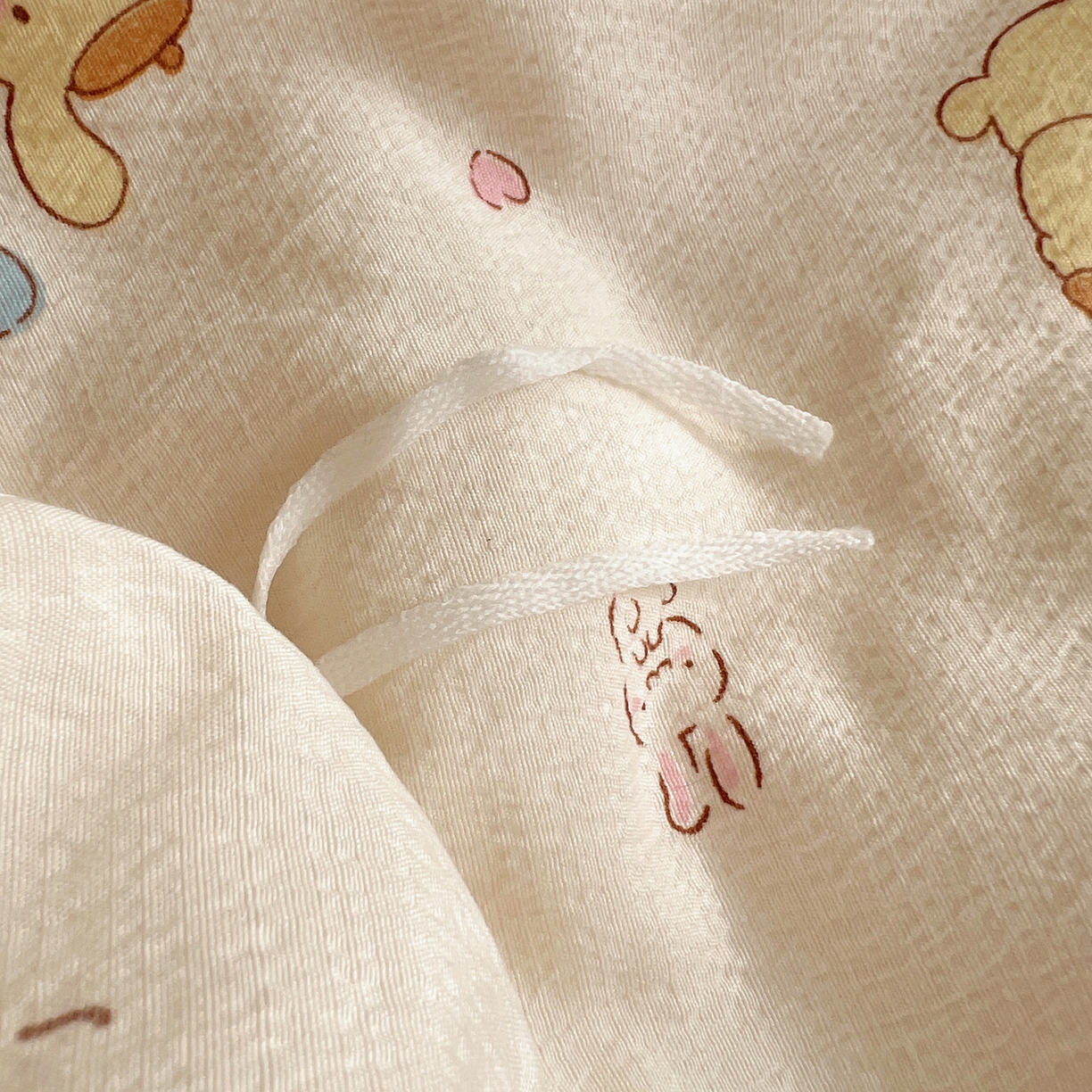 91家纺网 家纺一手货源 找家纺 繁花家居 2025新款木棉爆款学生床三件套四件套跑量款 元气布丁