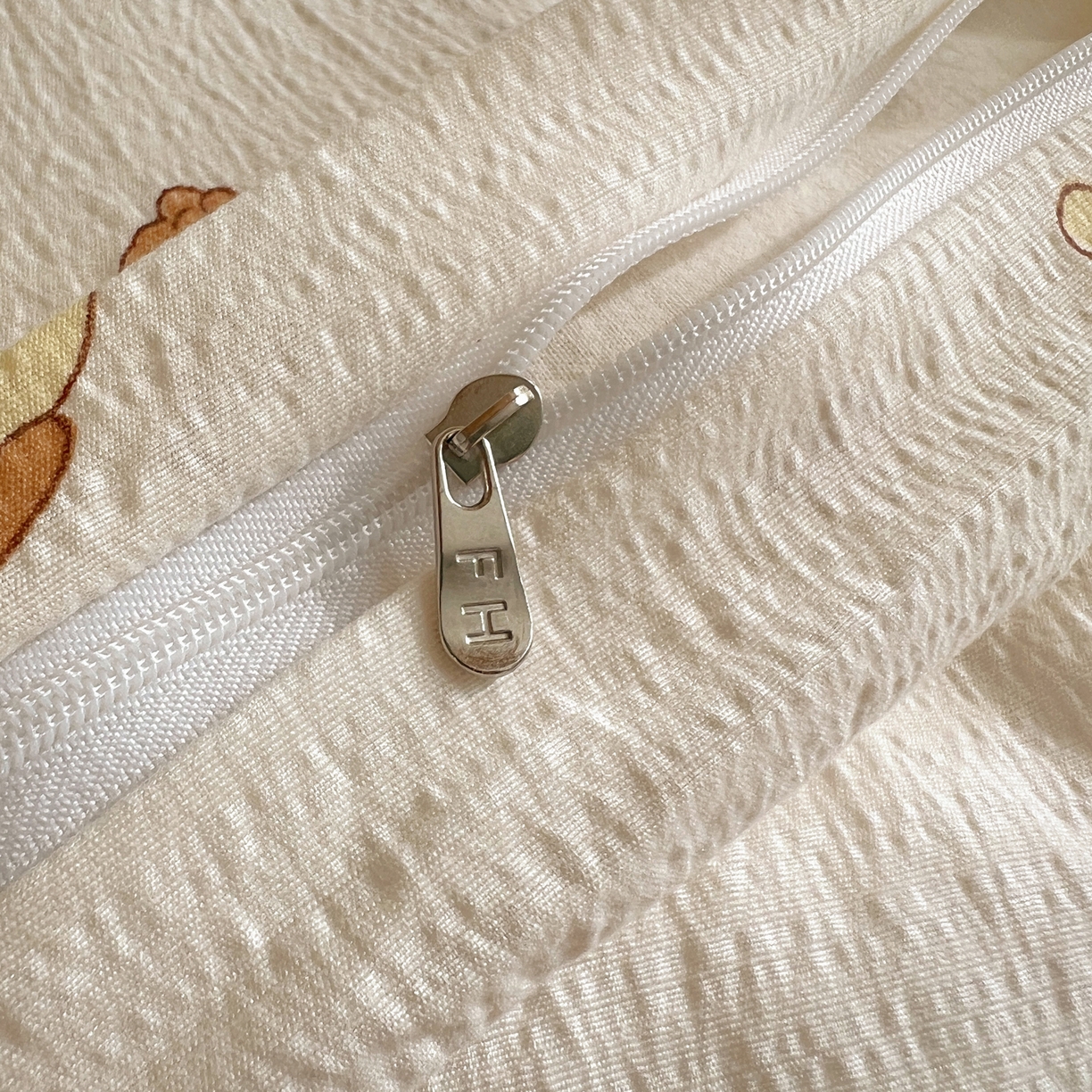 91家纺网 家纺一手货源 找家纺 繁花家居 2025新款木棉爆款学生床三件套四件套跑量款 元气布丁