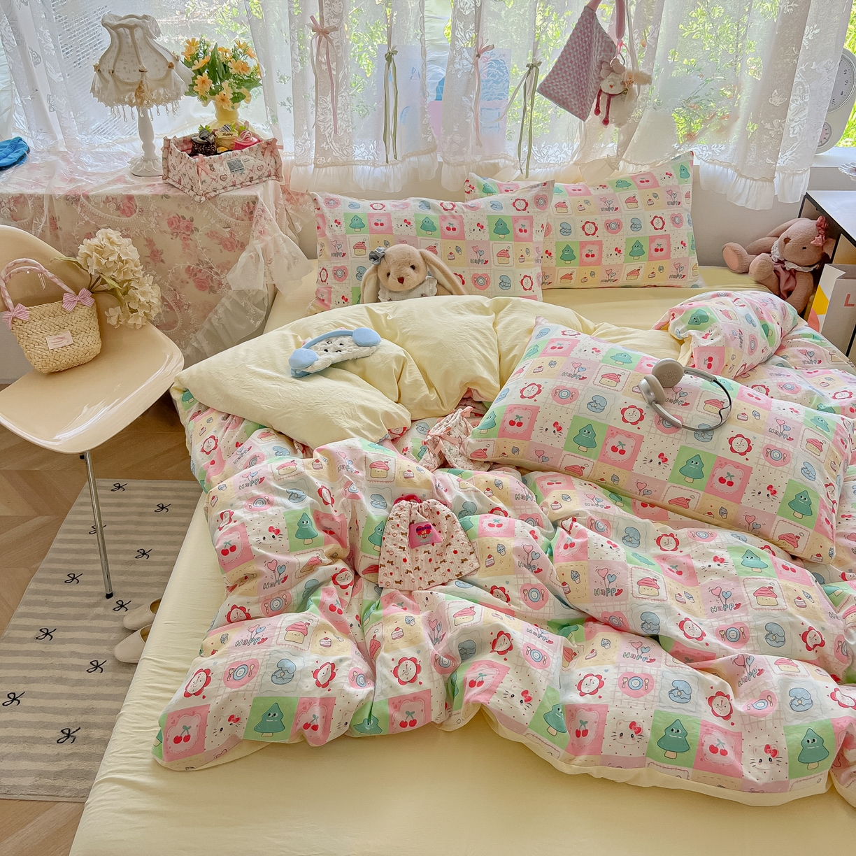 91家纺网 家纺一手货源 找家纺 盼季家纺 2025新款A类水洗棉印花双拼床上用品四件套学生宿舍床笠三件套 简单款-方方乐园