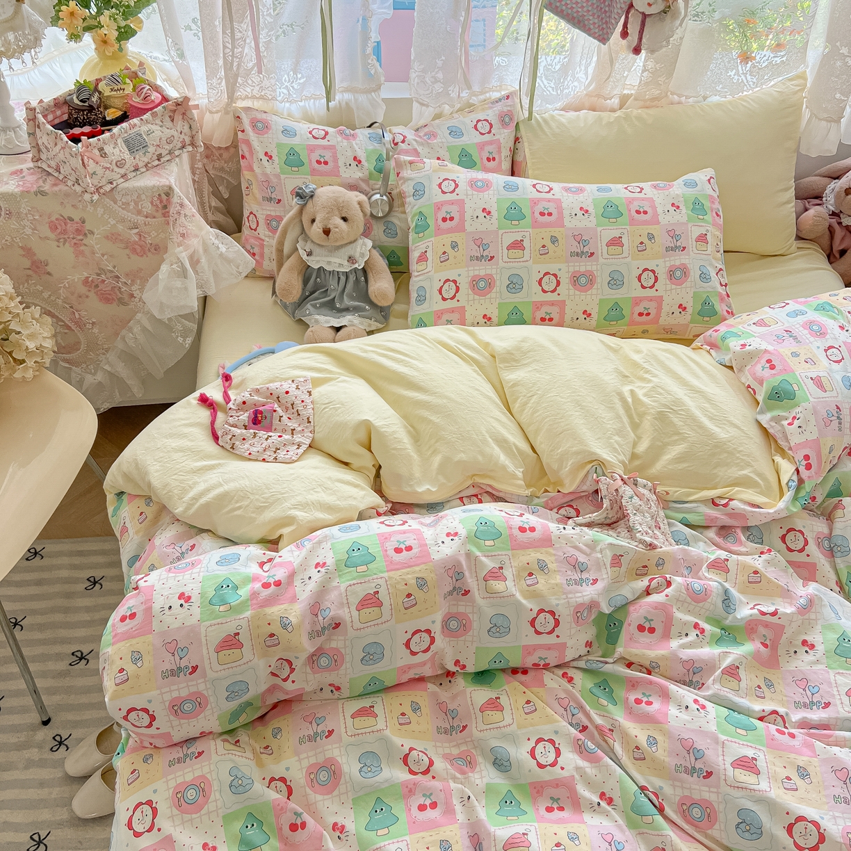 91家纺网 家纺一手货源 找家纺 盼季家纺 2025新款A类水洗棉印花双拼床上用品四件套学生宿舍床笠三件套 简单款-方方乐园