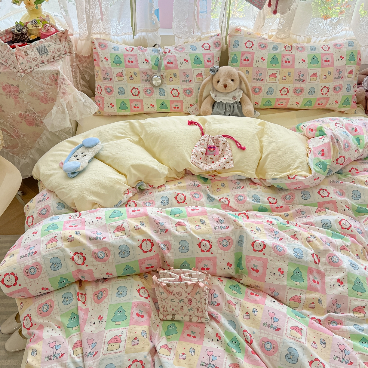 91家纺网 家纺一手货源 找家纺 盼季家纺 2025新款A类水洗棉印花双拼床上用品四件套学生宿舍床笠三件套 简单款-方方乐园