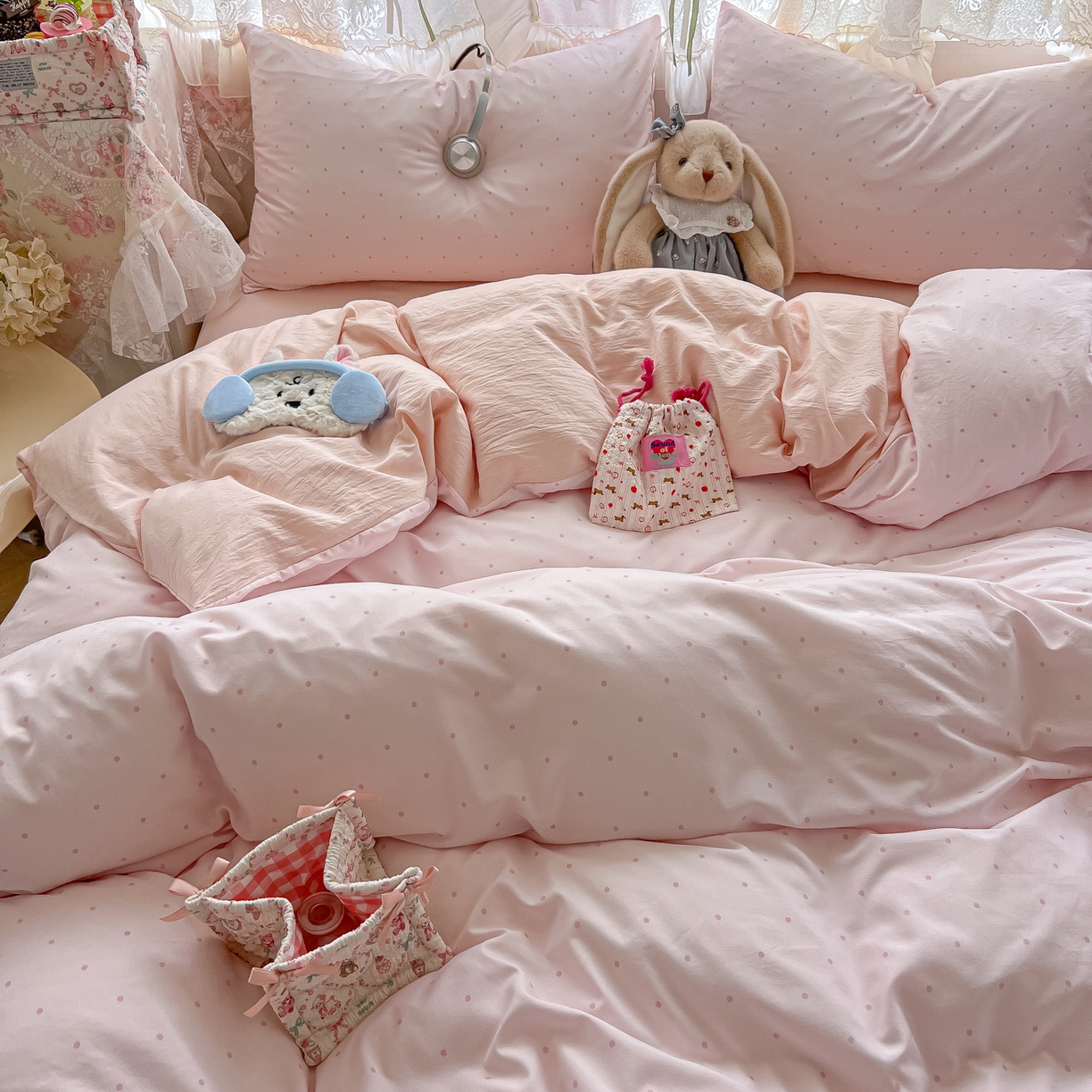 91家纺网 家纺一手货源 找家纺 盼季家纺 2025新款A类水洗棉印花双拼床上用品四件套学生宿舍床笠三件套 简单款-奶油粉点