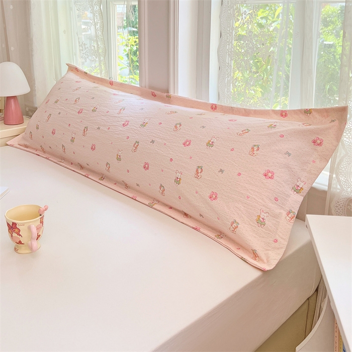 91家纺网 家纺一手货源 找家纺 圣比熊 2025新款云感双层纱印花双人枕套情侣1.5m枕芯套1.8床枕头 花田小兔