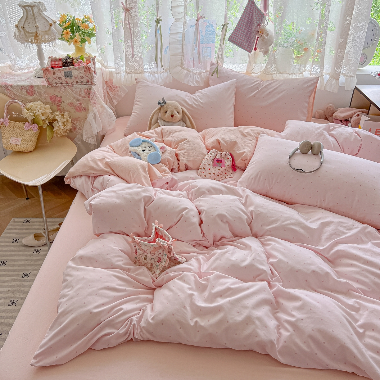 91家纺网 家纺一手货源 找家纺 盼季家纺 2025新款A类水洗棉印花双拼床上用品四件套学生宿舍床笠三件套 简单款-奶油粉点