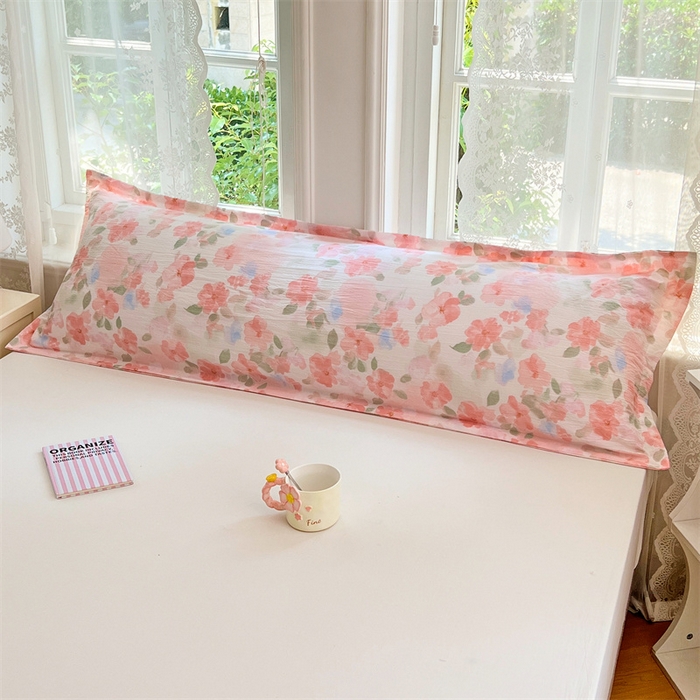 91家纺网 家纺一手货源 找家纺 梦舒羽 2025新款云感双层纱印花双人枕套情侣1.5m枕芯套1.8床枕头 倾城之恋