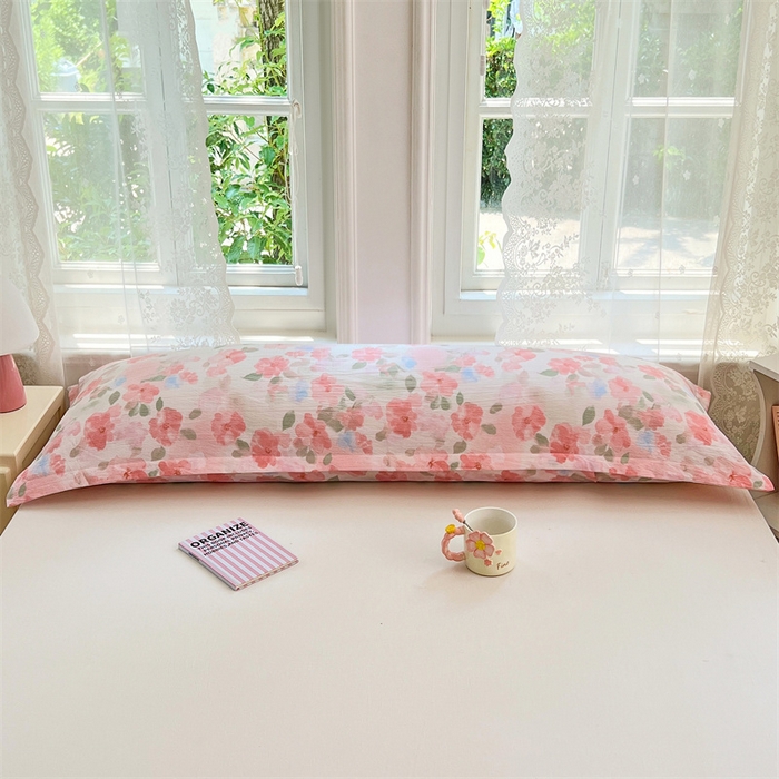 91家纺网 家纺一手货源 找家纺 梦舒羽 2025新款云感双层纱印花双人枕套情侣1.5m枕芯套1.8床枕头 倾城之恋