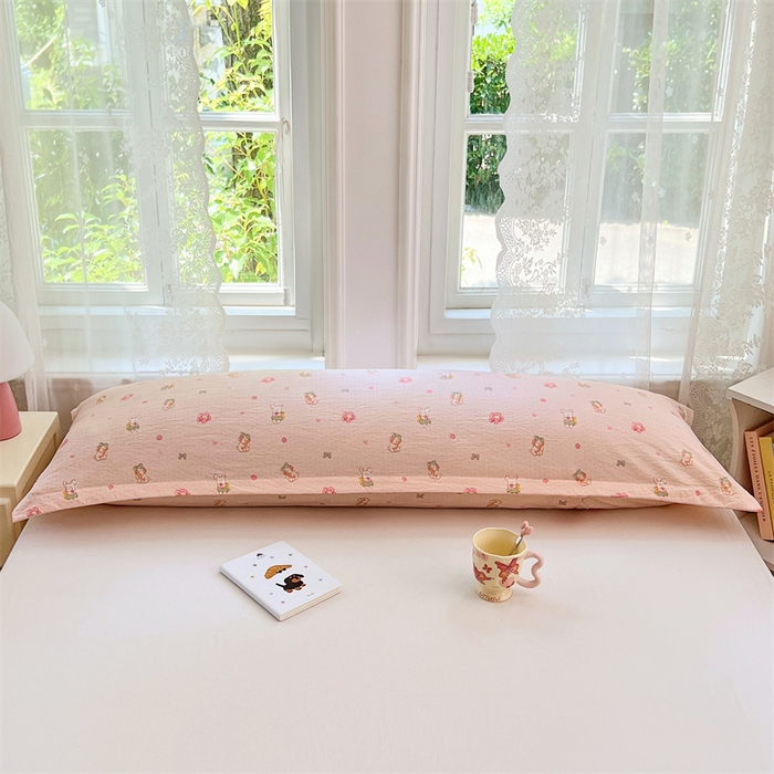 91家纺网 家纺一手货源 找家纺 梦舒羽 2025新款云感双层纱印花双人枕套情侣1.5m枕芯套1.8床枕头 花田小兔