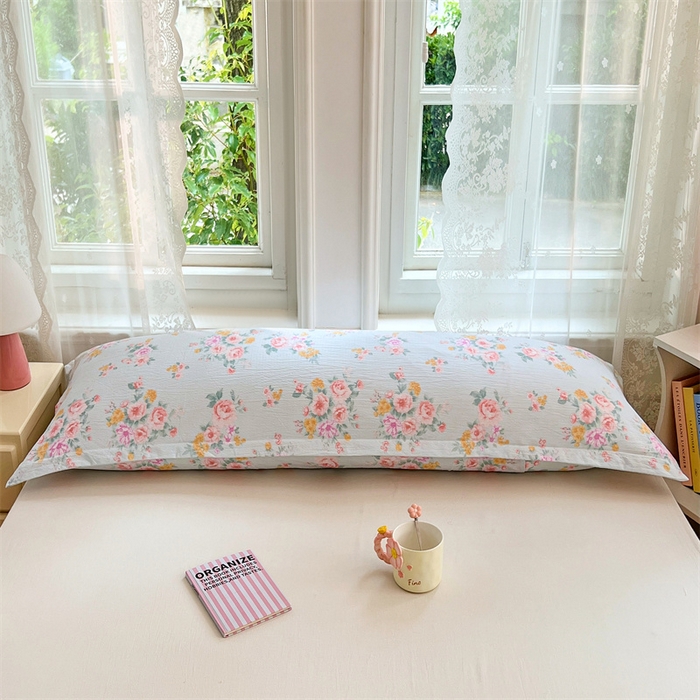 91家纺网 家纺一手货源 找家纺 梦舒羽 2025新款云感双层纱印花双人枕套情侣1.5m枕芯套1.8床枕头 繁花入梦