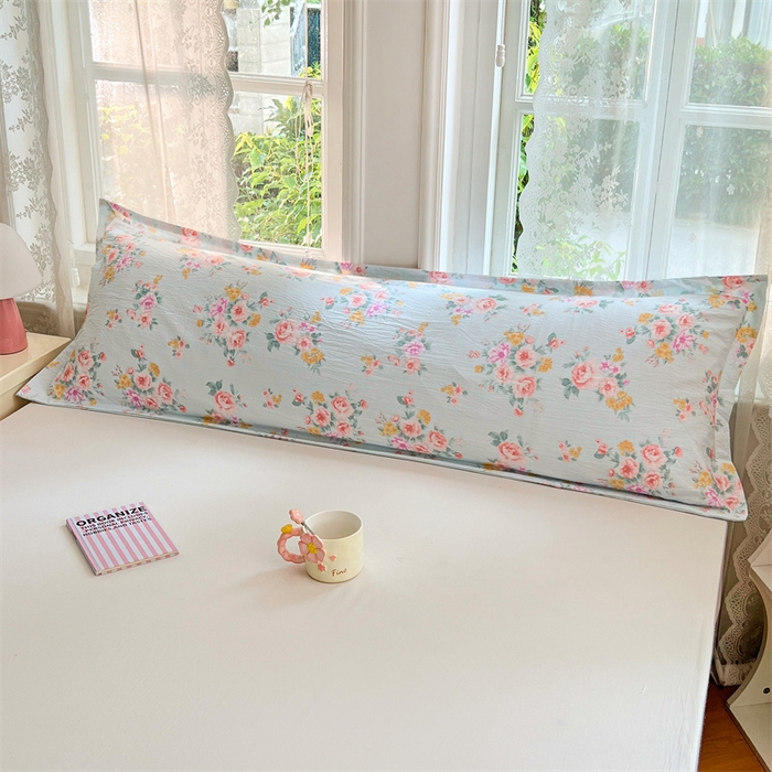 91家纺网 家纺一手货源 找家纺 梦舒羽 2025新款云感双层纱印花双人枕套情侣1.5m枕芯套1.8床枕头 繁花入梦