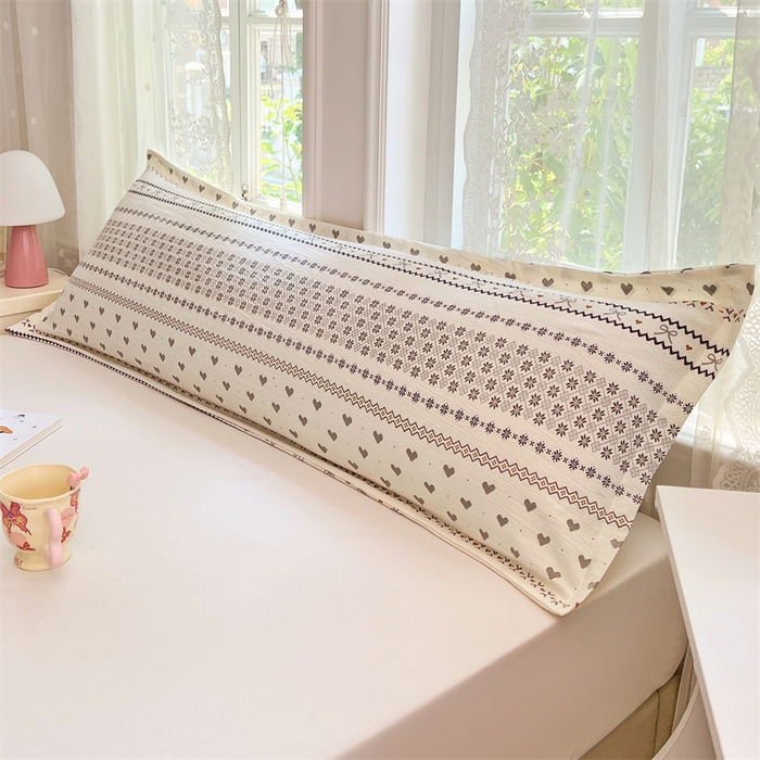 91家纺网 家纺一手货源 找家纺 梦舒羽 2025新款云感双层纱印花双人枕套情侣1.5m枕芯套1.8床枕头 遇见浪漫