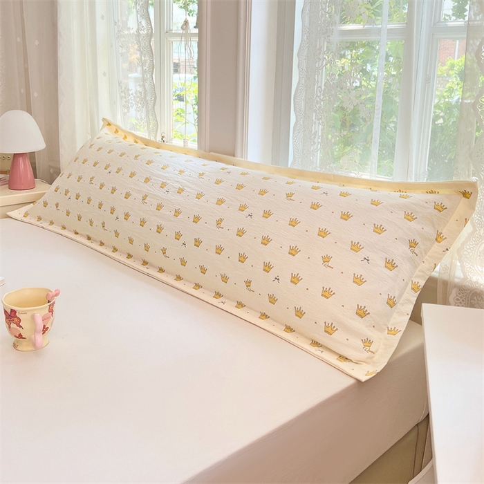 91家纺网 家纺一手货源 找家纺 梦舒羽 2025新款云感双层纱印花双人枕套情侣1.5m枕芯套1.8床枕头 小皇冠