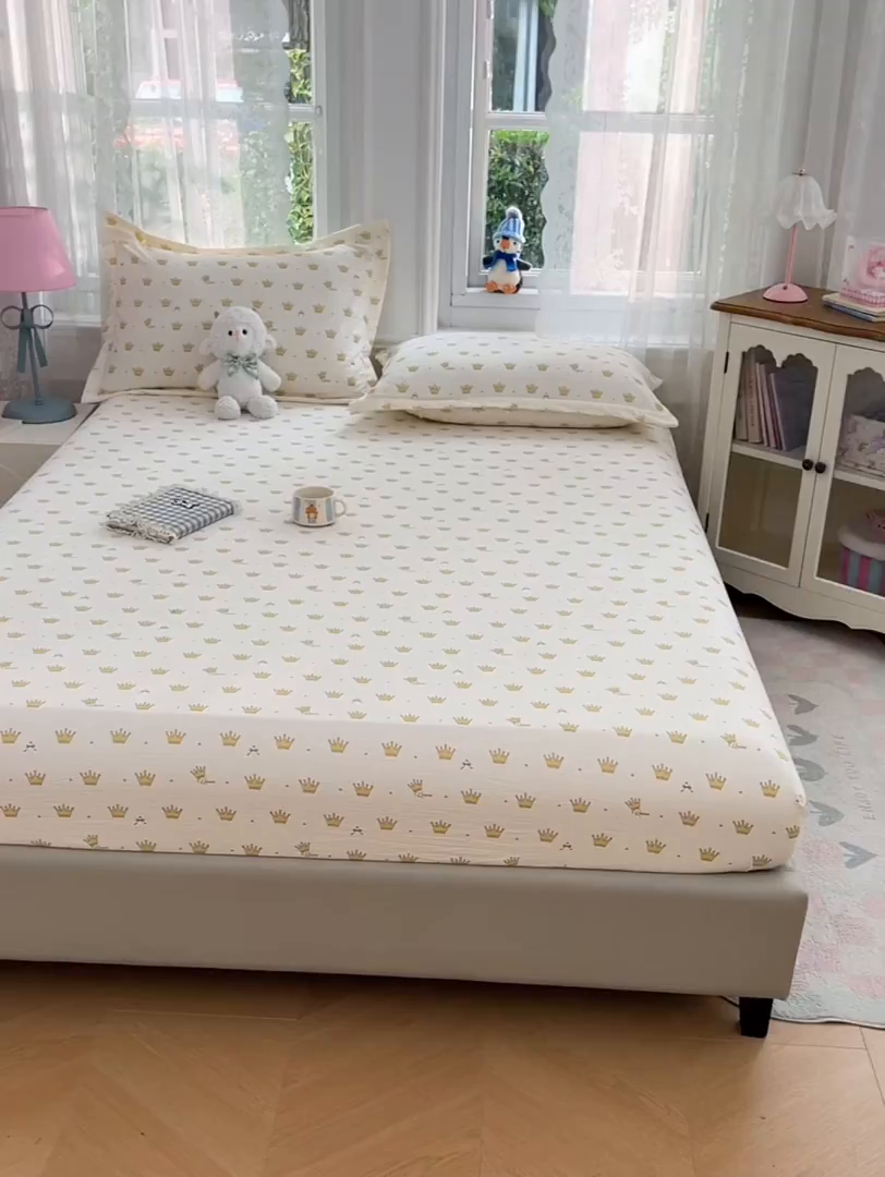 91家纺网 家纺一手货源 找家纺 梦舒羽 2025新款云感双层纱印花双人枕套情侣1.5m枕芯套1.8床枕头 小皇冠