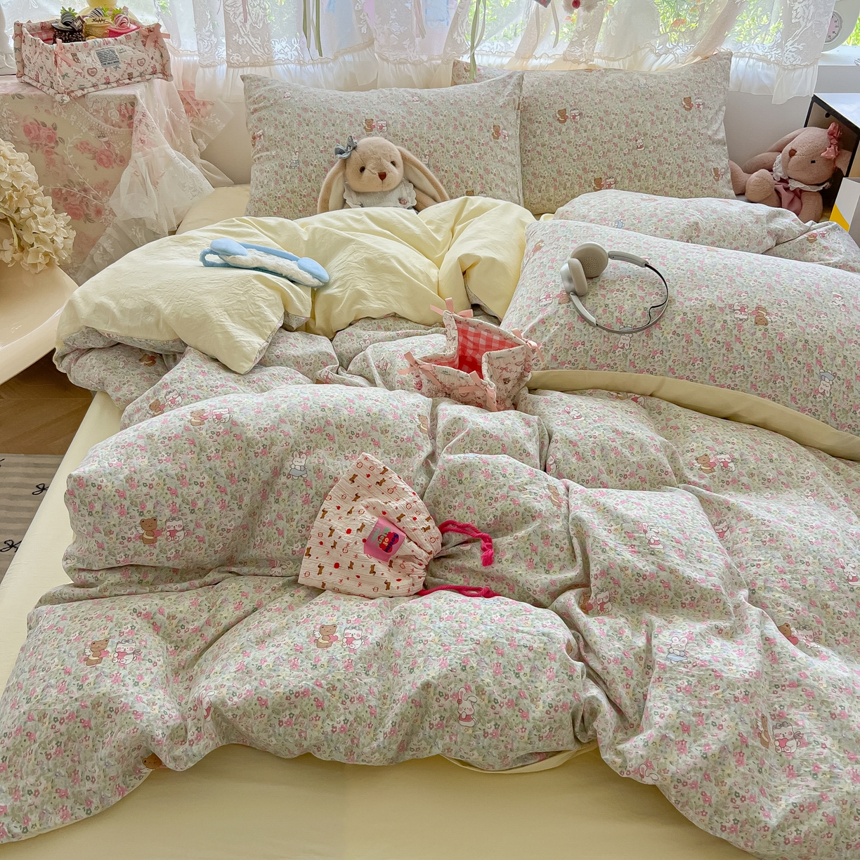 91家纺网 家纺一手货源 找家纺 盼季家纺 2025新款A类水洗棉印花双拼床上用品四件套学生宿舍床笠三件套 简单款-小伙伴