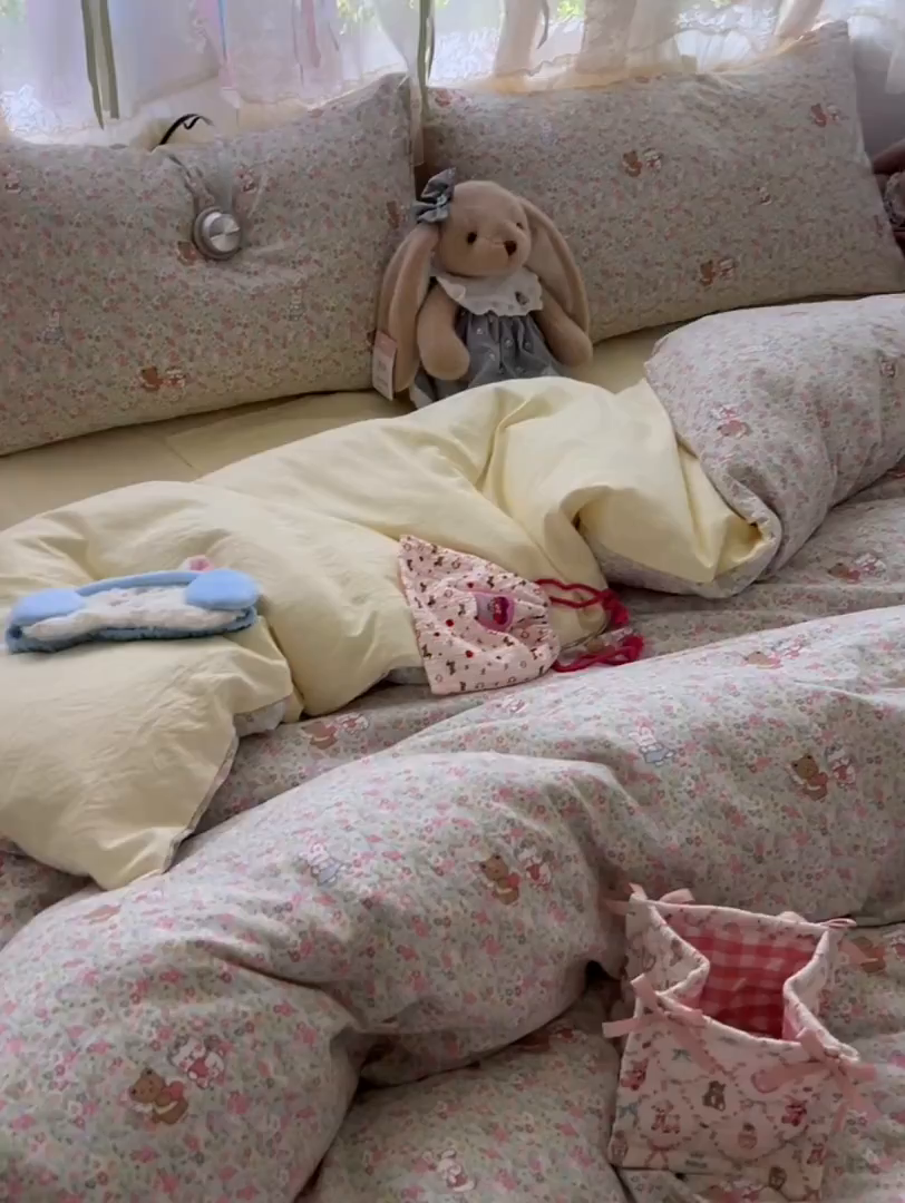 91家纺网 家纺一手货源 找家纺 盼季家纺 2025新款A类水洗棉印花双拼床上用品四件套学生宿舍床笠三件套 简单款-小伙伴