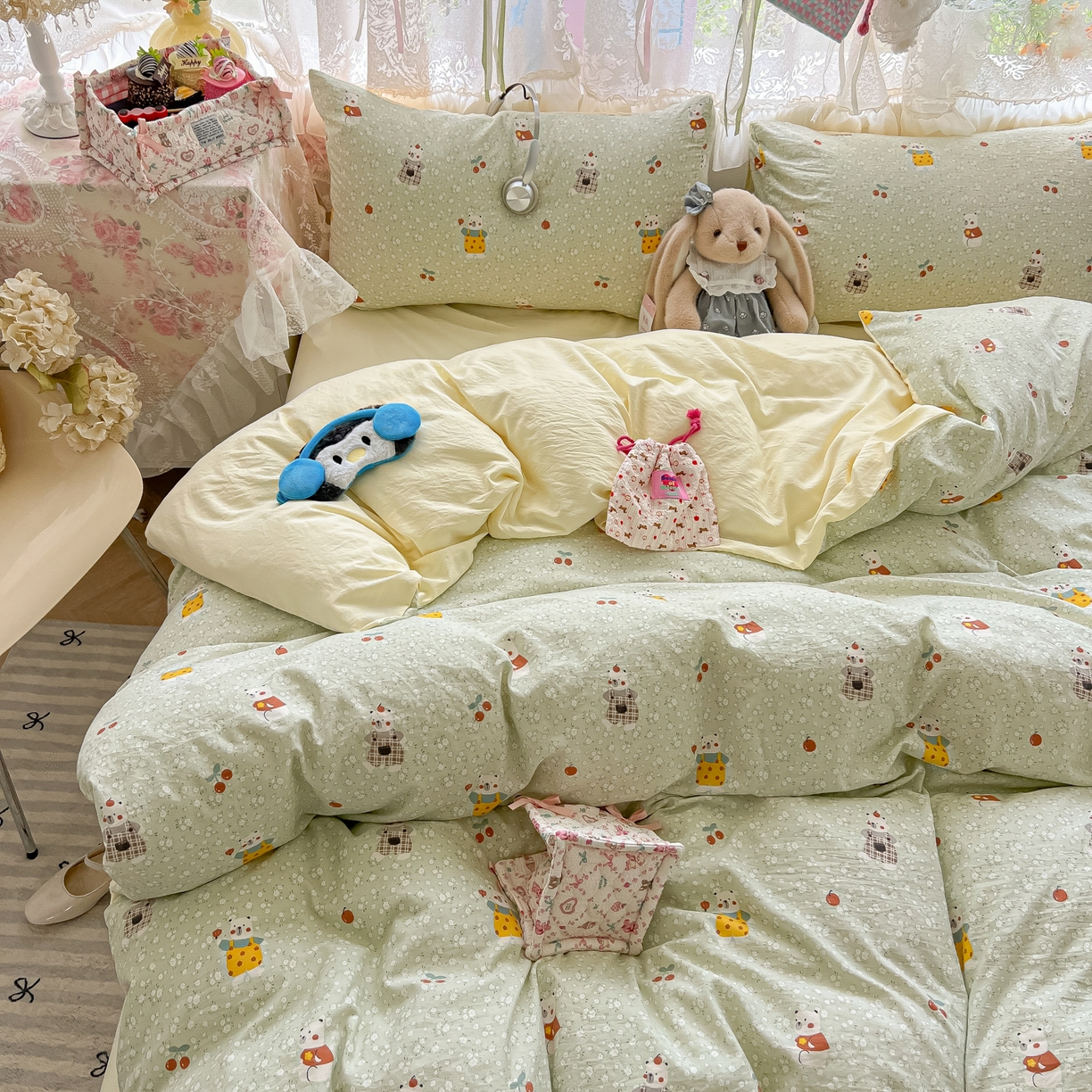 盼季家纺 2025新款A类水洗棉印花双拼床上用品四件套学生宿舍床笠三件套 简单款-熊熊乐园