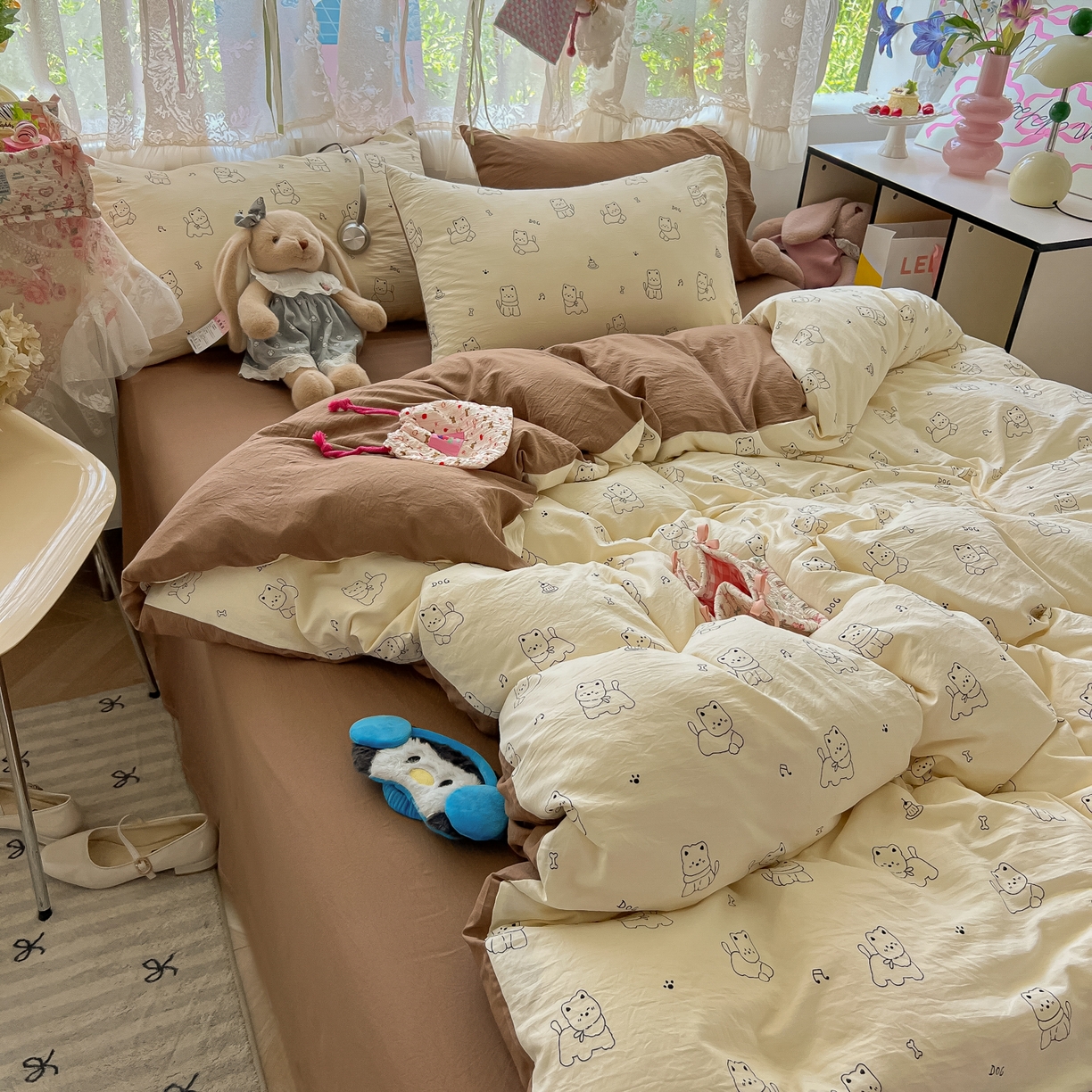 91家纺网 家纺一手货源 找家纺 盼季家纺 2025新款A类水洗棉印花双拼床上用品四件套学生宿舍床笠三件套 简单款-一只汪汪