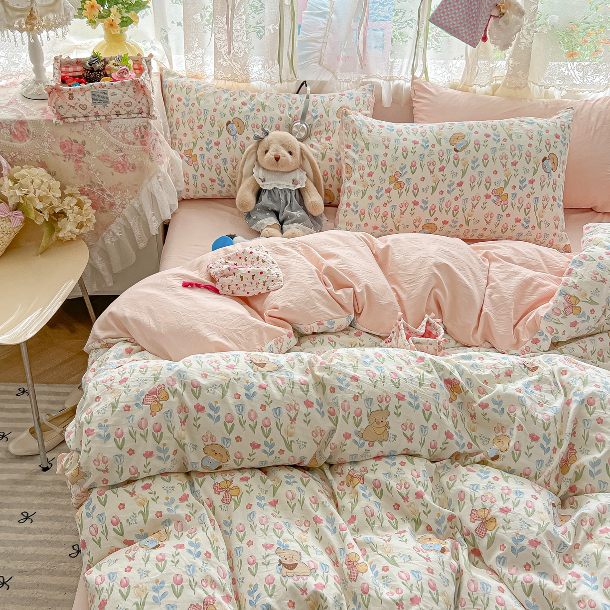 91家纺网 家纺一手货源 找家纺 盼季家纺 2025新款A类水洗棉印花双拼床上用品四件套学生宿舍床笠三件套 简单款-郁金香小狗