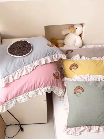 91家纺网 家纺一手货源 找家纺 （总）卓昌枕芯 2025新款双层纱全棉儿童成人蜗牛绣花荞麦枕羽丝绒枕枕头枕芯